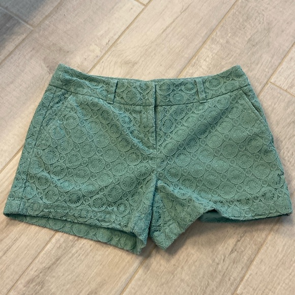 🎄JUST REDUCED 🎄Loft Women’s Soft Crocheted-Look Shorts - Picture 1 of 8